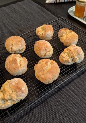 A picture of Scones.