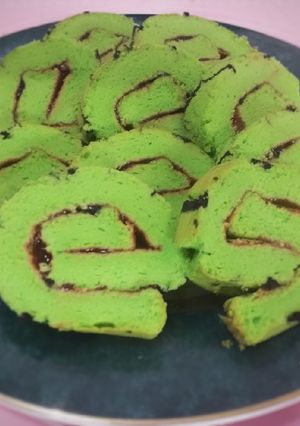 Foto resep 042. Bolu Gulung Pandan Ekonomis