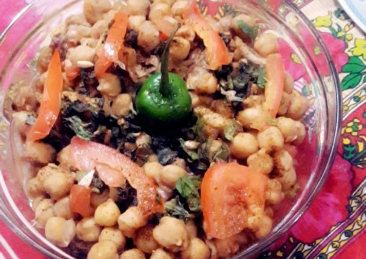 Recipe of Award-winning CHANNA CHAAT #cookpadramadan