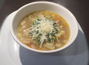 Una foto de Sopa cultivateur (Deli Deli)
