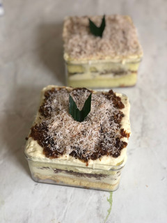 Foto resep Klepon cake dessert box