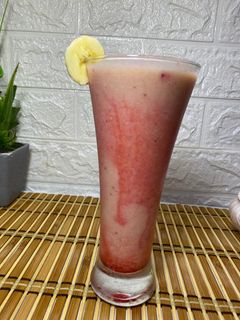 صورة لوصفة كوكتيل الفواكه المجمده 🍓🥭