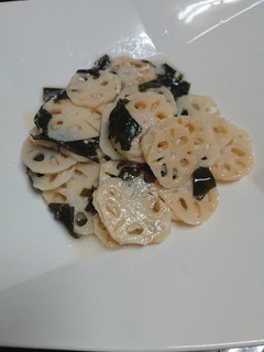 夏日涼拌-蓮藕海帶 的食譜成品照片