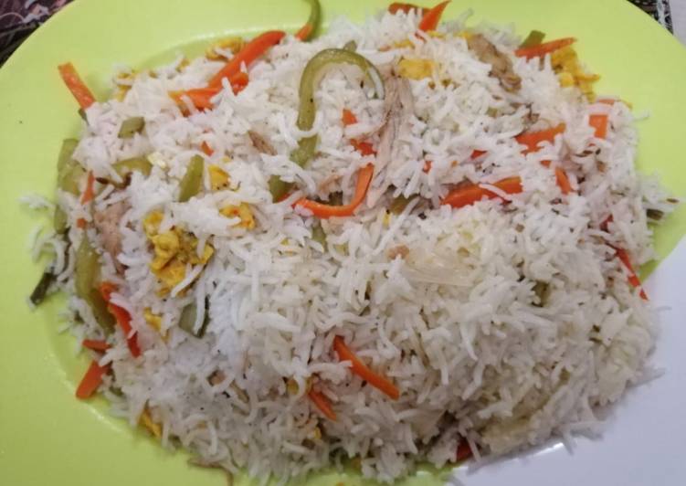 Steps to Make Speedy Vegetable egg fried rice