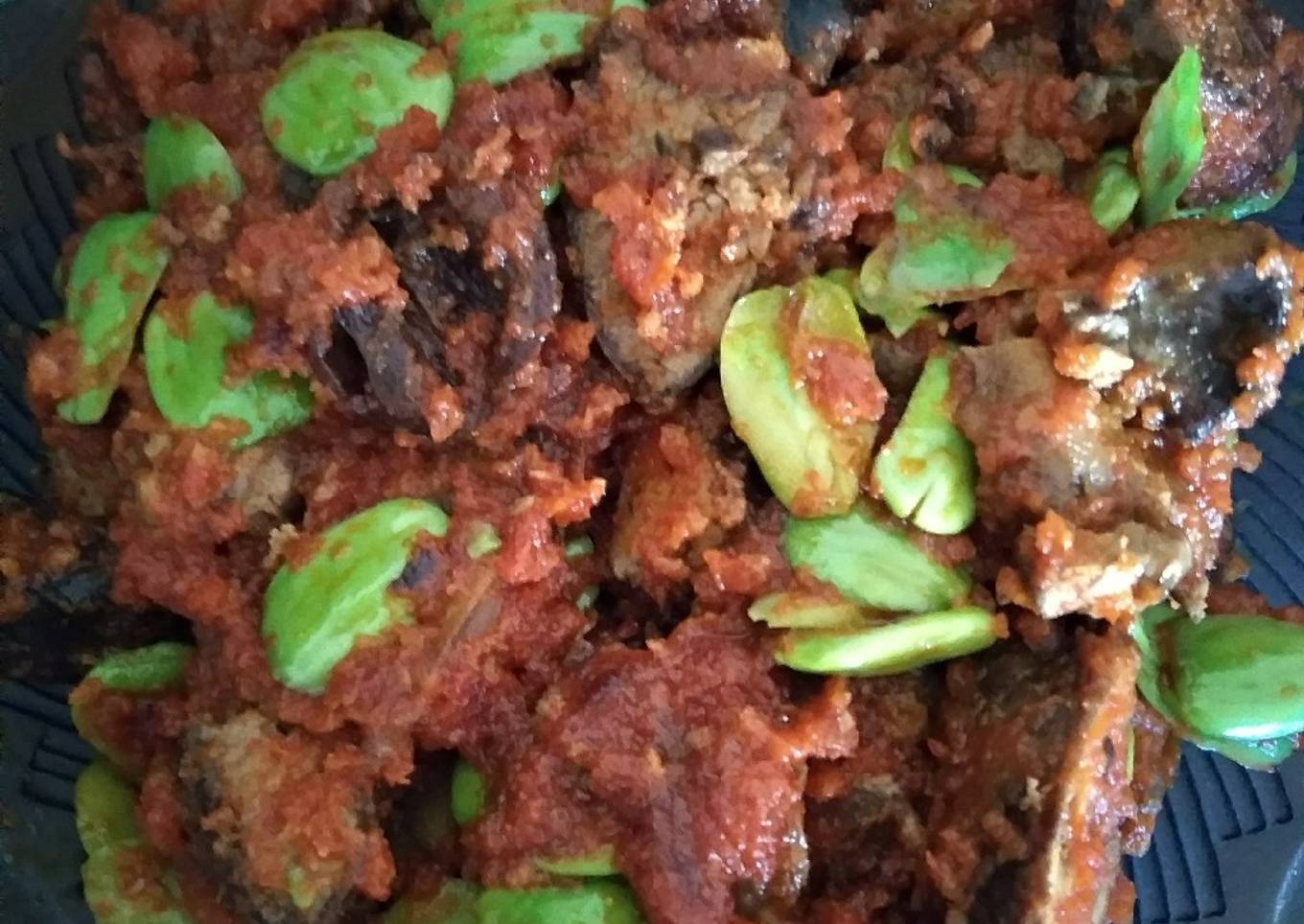 Balado ati ampela ayam with pete