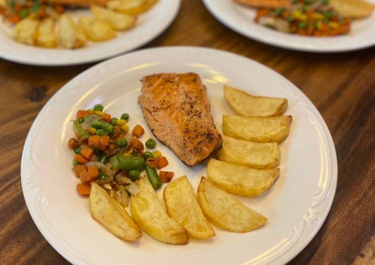 Bagaimana Membuat Black Pepper Salmon Steak Lezat