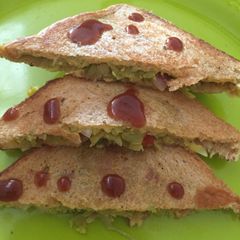 A picture of Bottle gourd sandwich.
