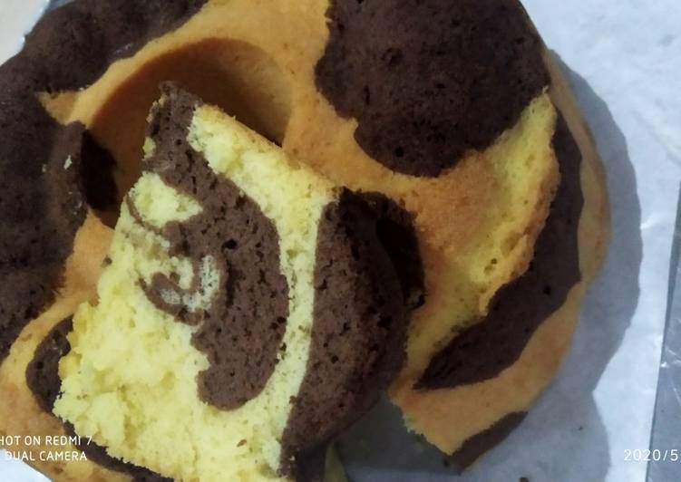 Bolu Zebra Putih Telor