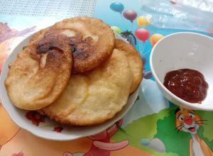 Hình của món Bánh bột mì trứng rán.