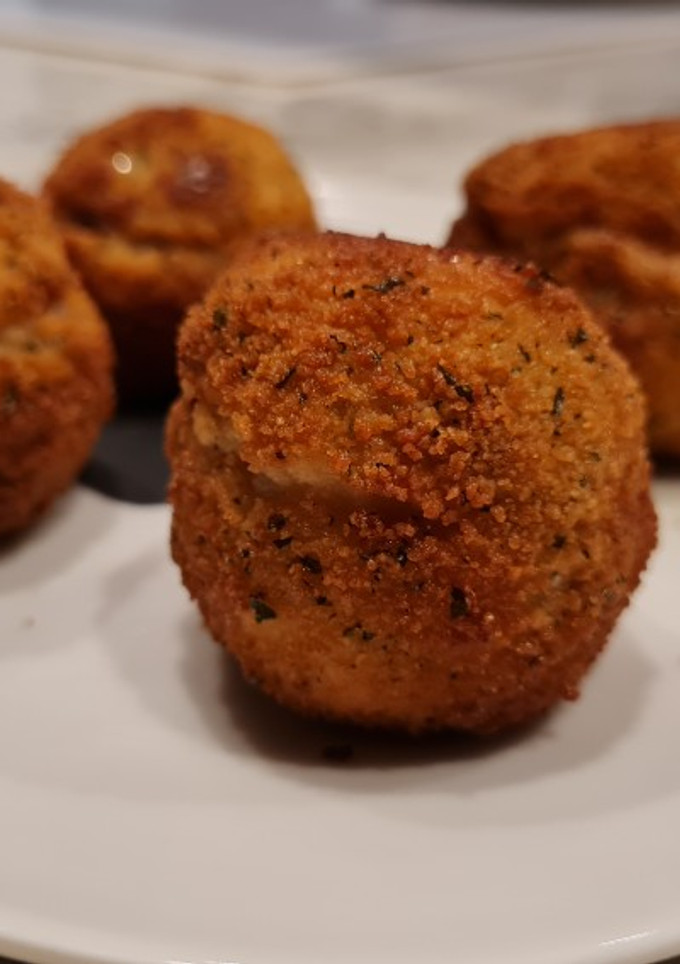 Una foto de Croquetas de chorizo y pollo