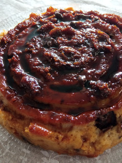 Una foto de Pudding de pan y chocolate