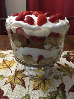 A picture of Easy Strawberry Cheesecake Trifle.
