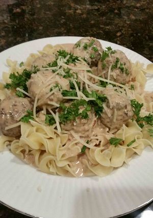 A picture of Brad's cajun spiced Swedish meatballs.