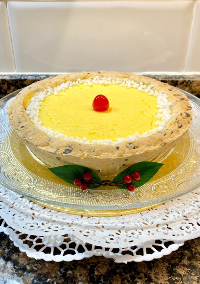 Una foto de Pastel con masa Cookies y crema pastelera al Limoncello