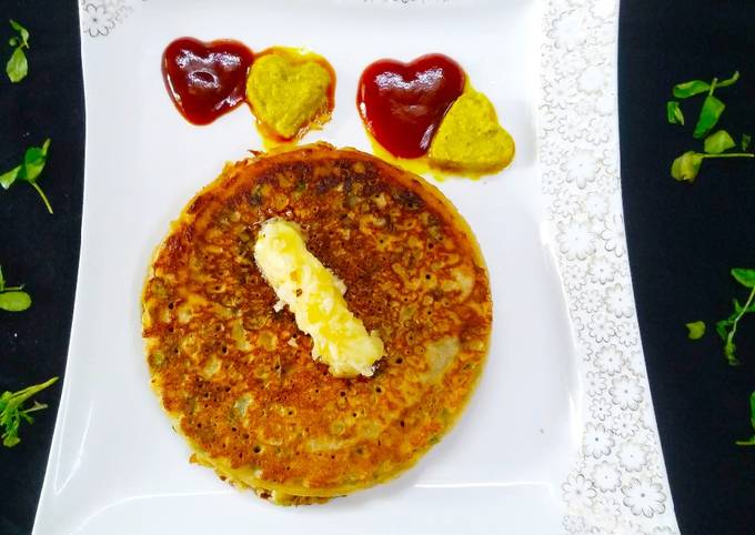 Steps to Prepare Homemade Fenugreek Banana Pancakes