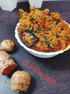 हल्दी की सब्जी (haldi ki sabzi recipe in Hindi) रेसिपी मुख्य फोटो