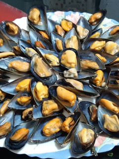 Una foto de Mejillones al vapor