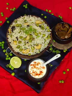 मटर पुलाव (matar pulao recipe in Hindi) रेसिपी मुख्य फोटो