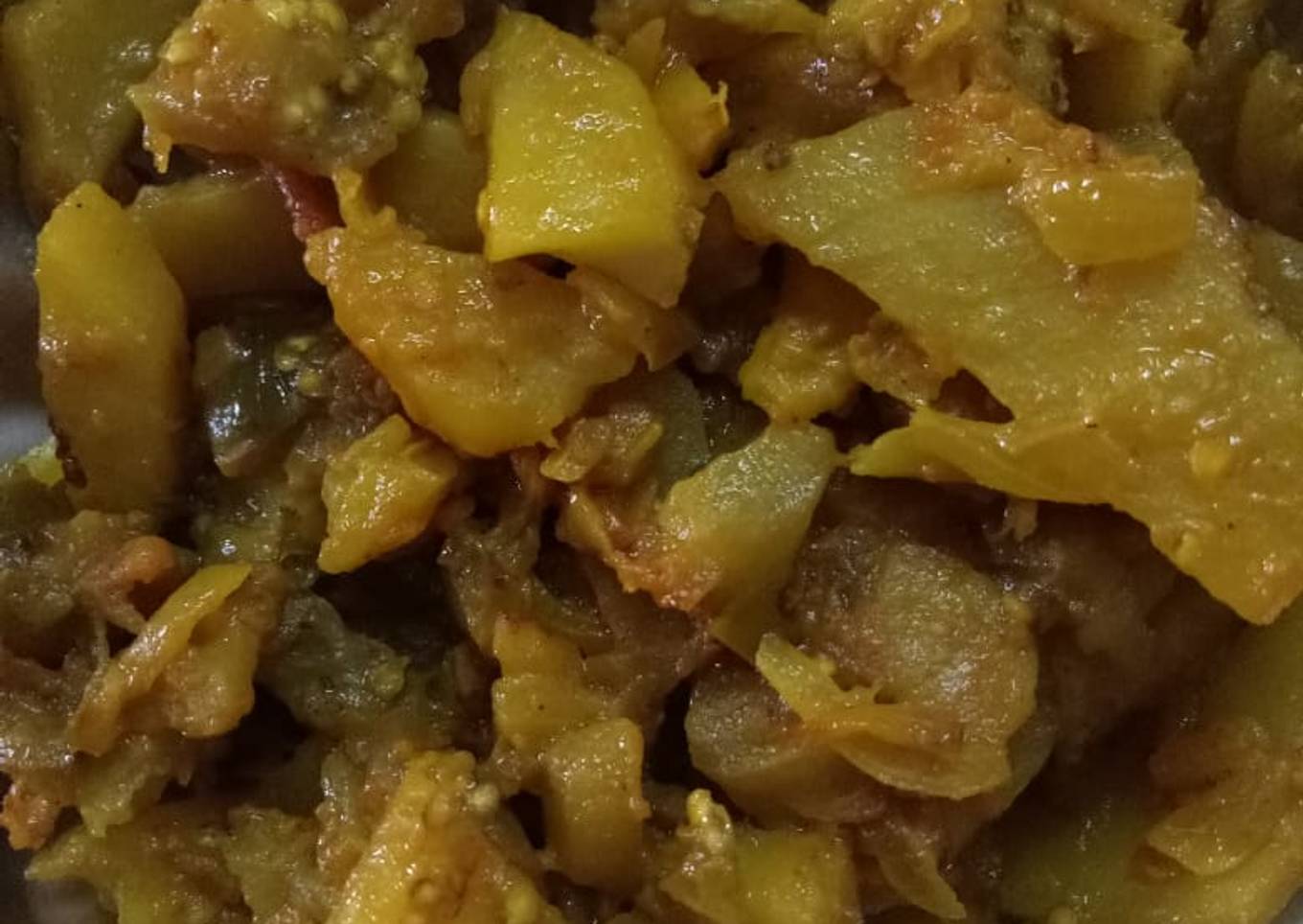 Brinjal potato veg