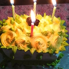 A picture of Pineapple Cake.
