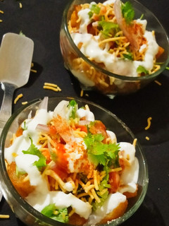 आलू चाट (Aloo chaat recipe in Hindi) रेसिपी मुख्य फोटो