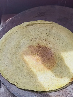முருங்கைக்கீரை தோசை (Murunkai keerai dosai recipe in tamil) செய்முறை முக்கிய புகைப்படம்