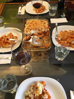 Una foto de Rigatoni al forno estilo Ginos