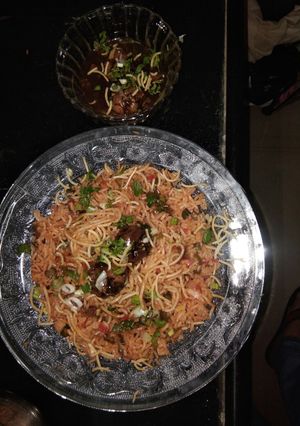 A picture of Veg Tripe Schezwan rice.