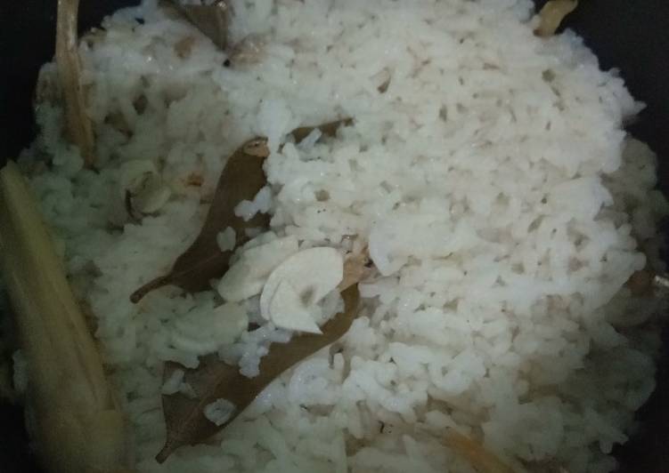 Nasi Liwet Teri rice cooker