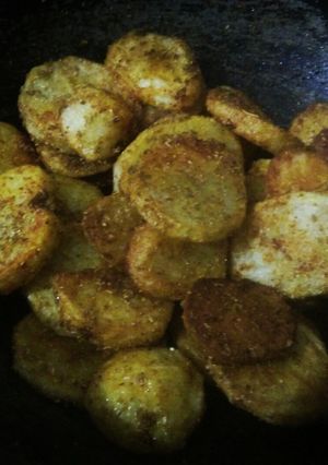 A picture of Aloo Tuk.