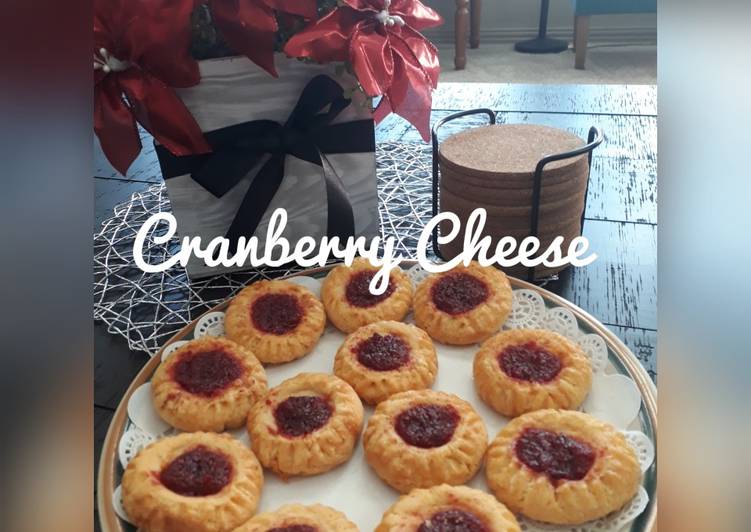 Cranberry Cheese Tumbprint