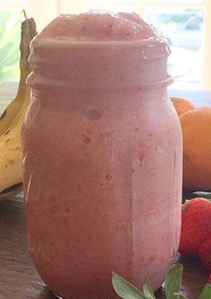 A picture of Tropical passion smoothie.