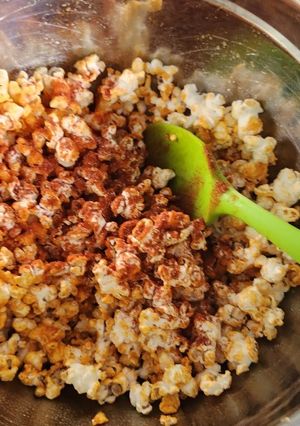 A picture of Red hot buffalo popcorn.