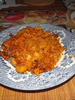 Una foto de Arroz con chipirones en salsa americana