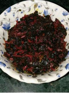 লাল শাক ভাজা রেসিপির প্রধান ছবি