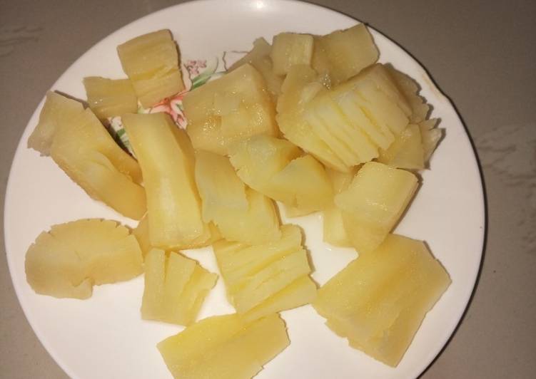 Simple Way to Prepare Ultimate Boiled cassava served with tea… For supper