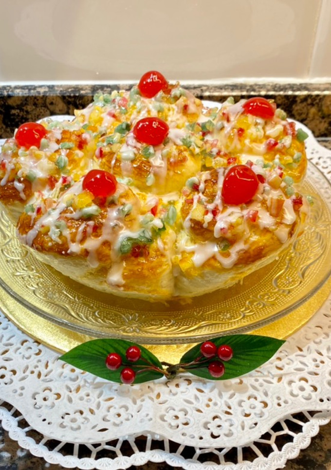 Una foto de Roscos brioches con frutas confitadas