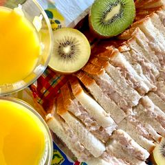 A picture of Greek Yoghurt Tuna Sandwiches.