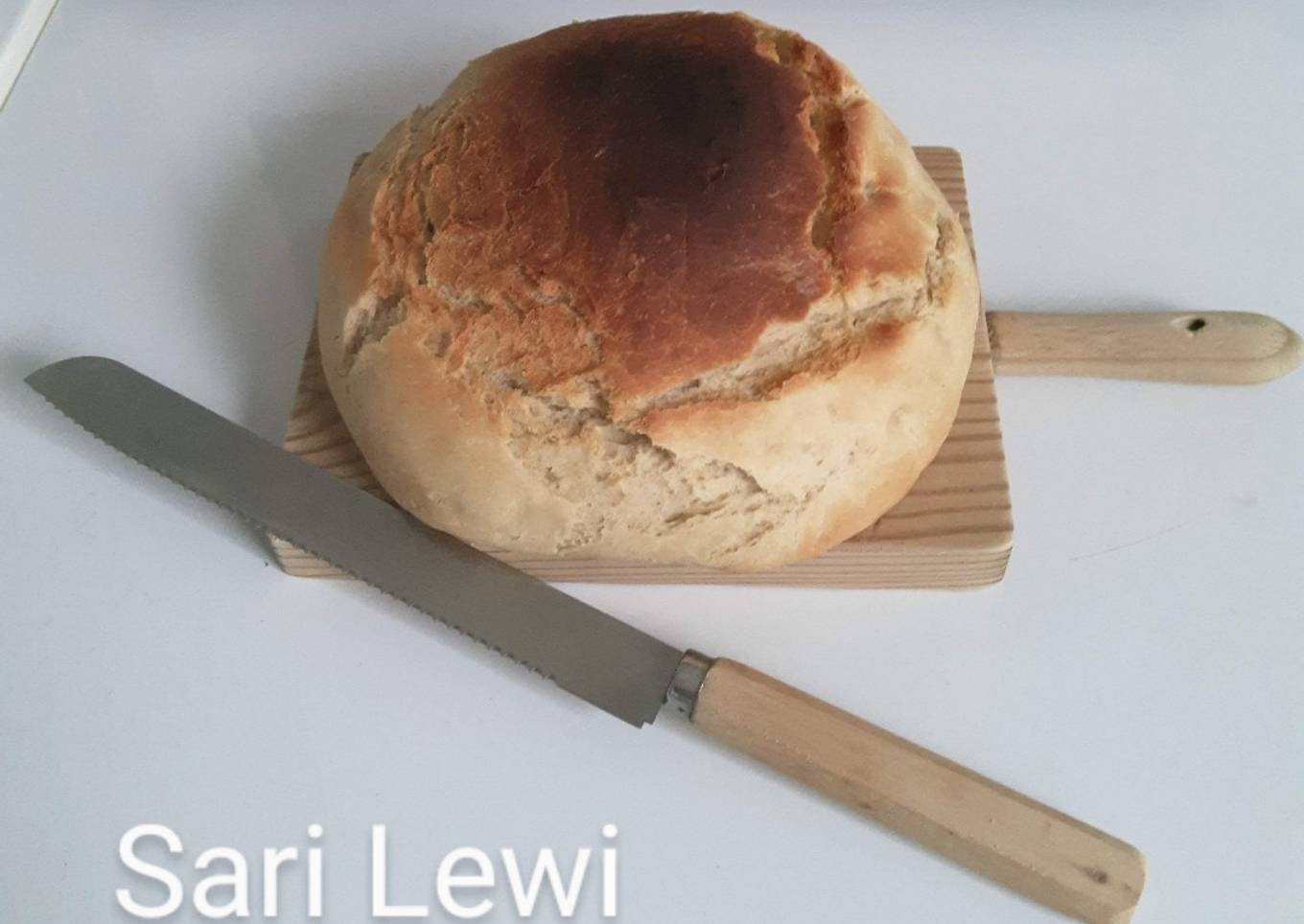 Pan casero fácil en  horno microondas (4 ingredientes)