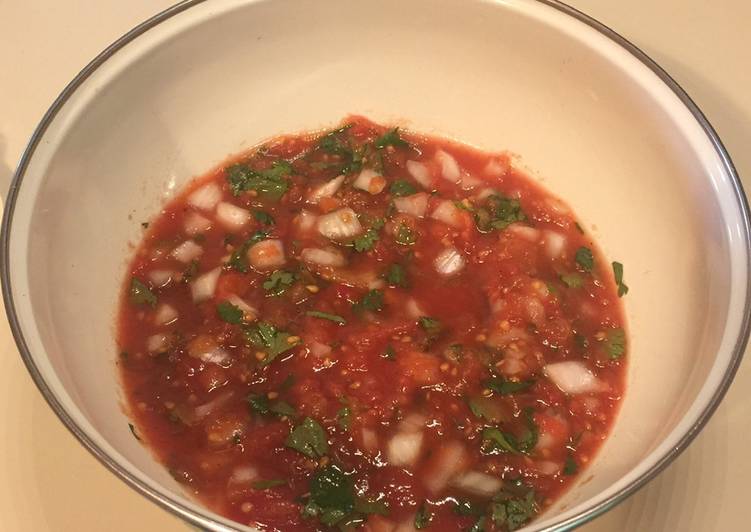 Extremely Easy Tomato Salsa Extremely Easy Tomato Salsa