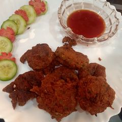 A picture of Garam garam pakorey.