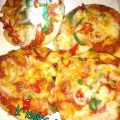 A picture of Mini pizzas.