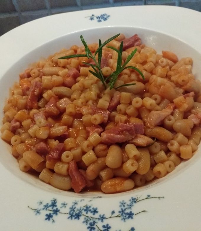 Foto di Pasta e fagioli saporita e veloce