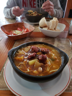 Una foto de Porotos con riendas sureñas