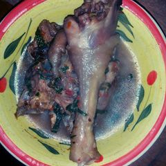 A picture of Chicken peppersoup.