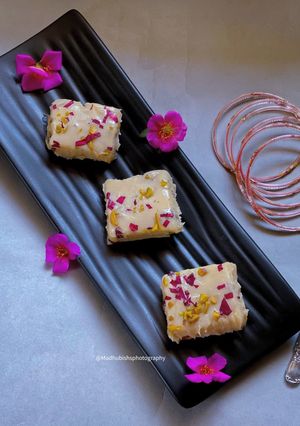 A picture of Rasmalai Fudge.