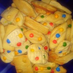 A picture of Buttar cookies.