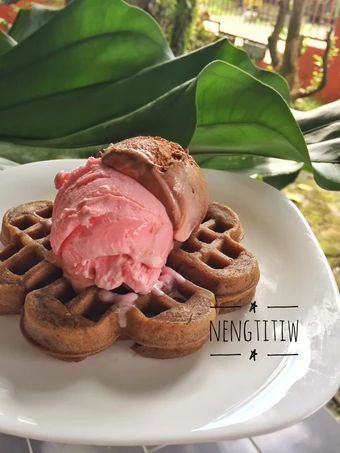 Cara Simple Membuat Resep  Waffle Coklat Oreo yang Enak Banget, Enak