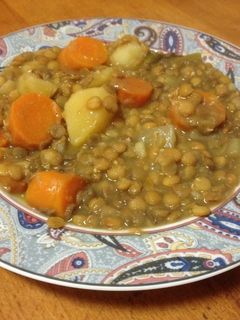 Una foto de Lentejas con verduras