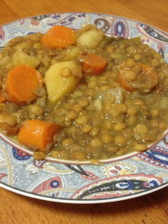 Una foto de Lentejas con verduras